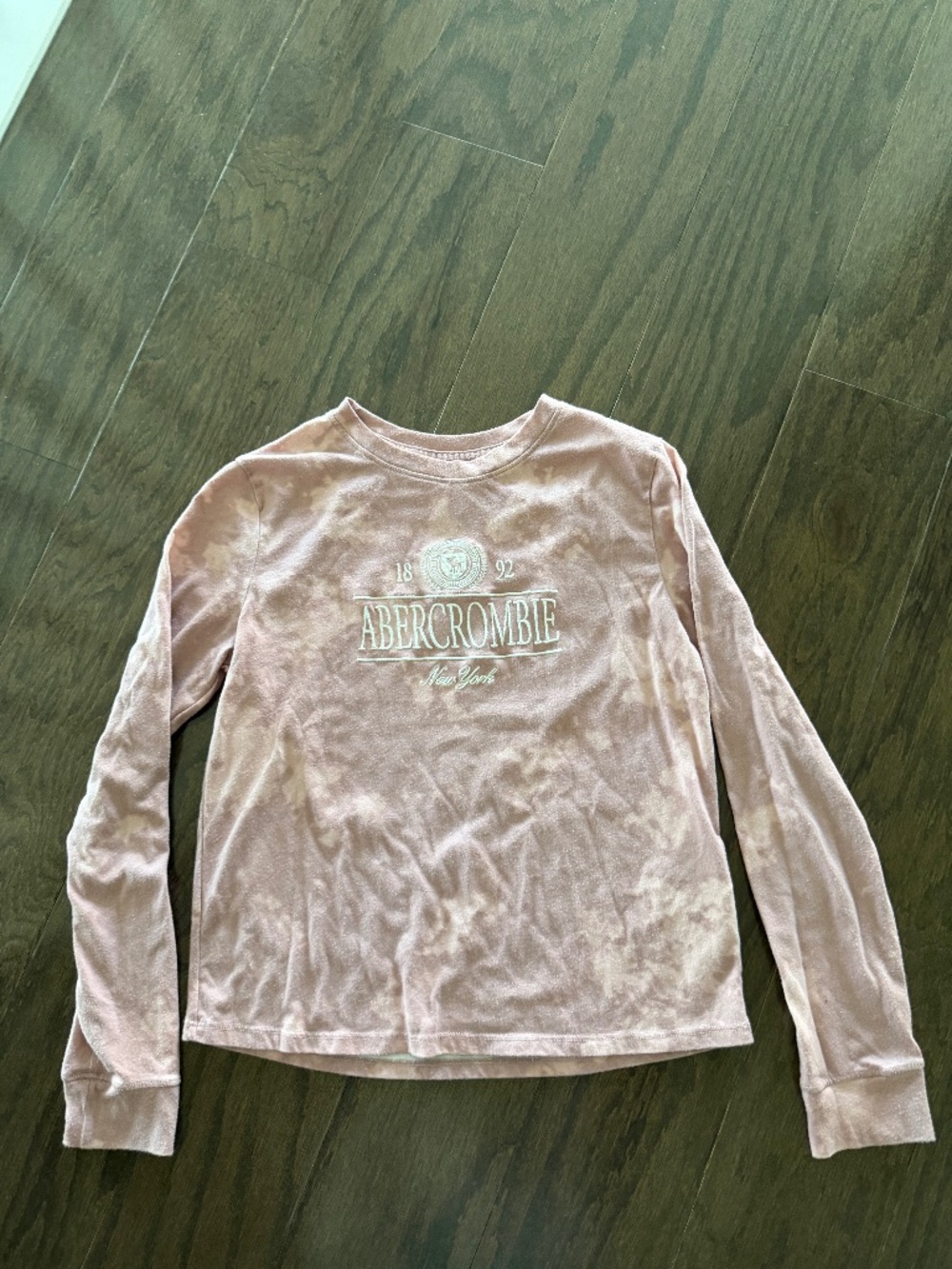 Girls Abercrombie long sleeve tee